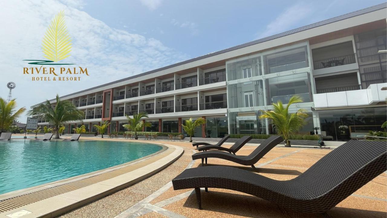 River Palm Hotel And Resort Powered By Cocotel Bugallon ภายนอก รูปภาพ